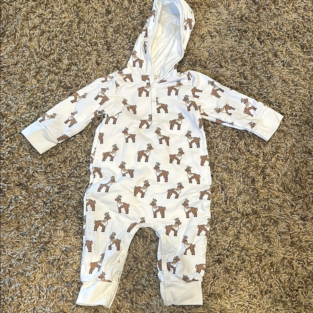 *LAST CHANCE** NWOT Monica & Andy Reindeer Hooded Romper